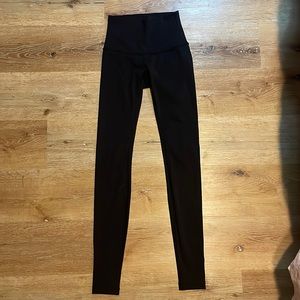 LULULEMON Wunder Under leggings